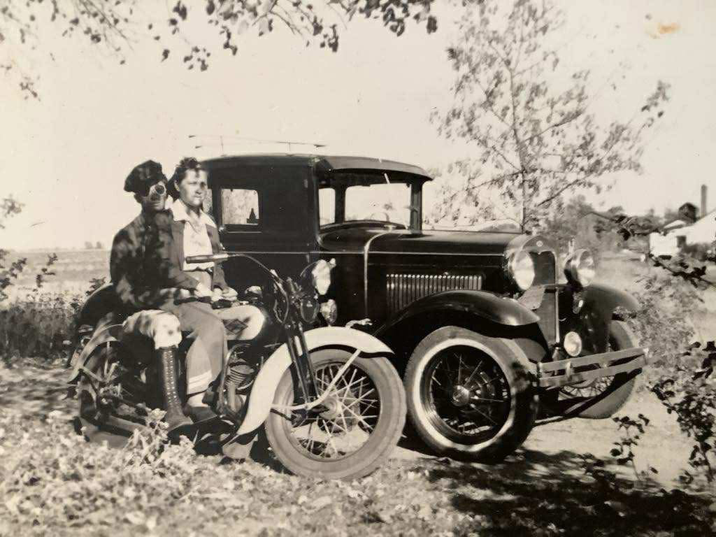 Vintage motorcycle and car restoration - Before